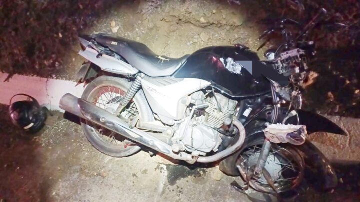 Colisão envolvendo caminhão e moto na BR 232