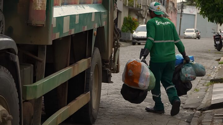 Prefeitura de Caruaru reforça cronograma da coleta de lixo e orienta sobre o descarte correto de resíduos