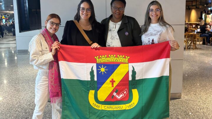 Comitiva de Caruaru participa da 5ª Conferência Nacional de Política para Mulheres em Brasília