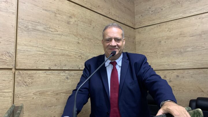 Vereador Jorge Quintino propõe protocolo intersetorial para encaminhamento e atendimento precoce do autismo em Caruaru