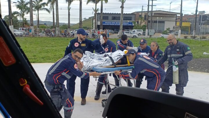 Vítima de AVC hemorrágico é transportado de helicóptero