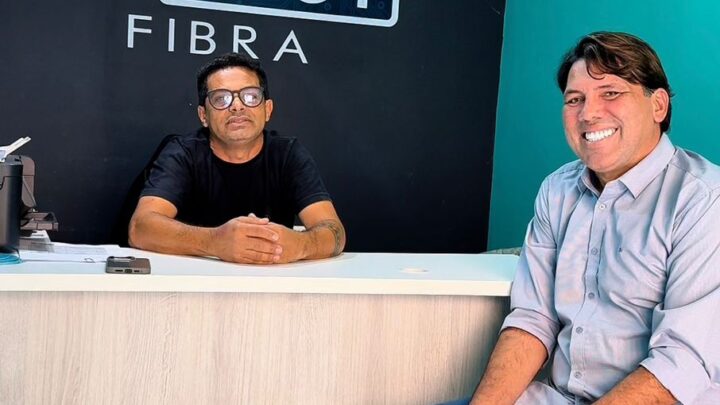 Vereador Júnior Letal lança projeto piloto “Internet na Praça” no Bairro Agamenon Magalhães