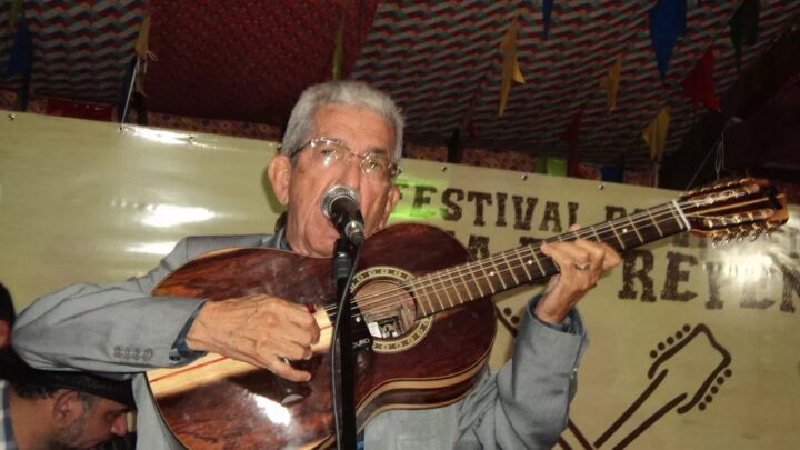 Ivanildo Vilanova: a Águia do Improviso completa 80 anos elevando a cantoria – por Jénerson Alves Ivanildo Vilanova: a Águia do Improviso completa 80 anos elevando a cantoria – por Jénerson Alves