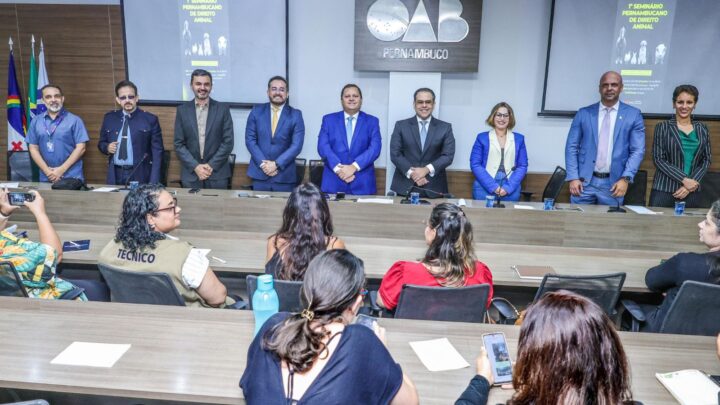 Ao lado de referências nacionais, Anderson Correia ministra palestra no 1º Seminário Pernambucano de Direito Animal