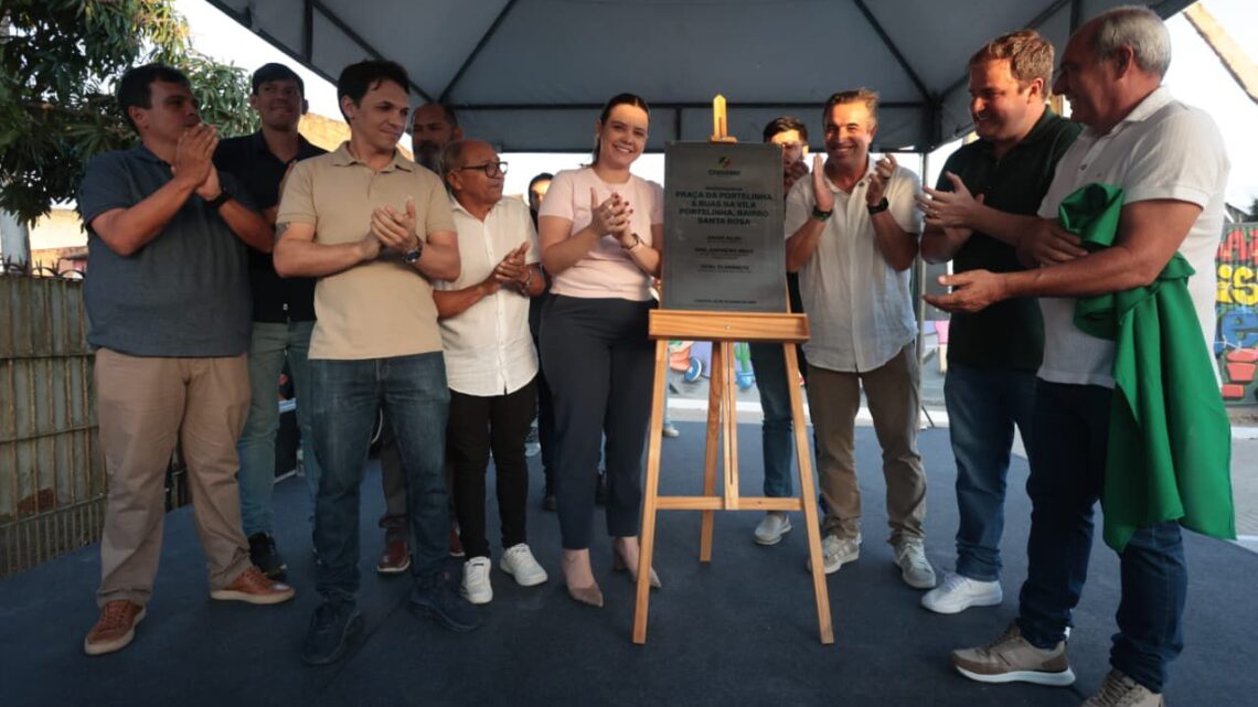 Prefeitura de Caruaru realiza a entrega de uma praça e seis ruas calçadas na Vila Portelinha, no Santa Rosa Prefeitura de Caruaru realiza a entrega de uma praça e seis ruas calçadas na Vila Portelinha, no Santa Rosa