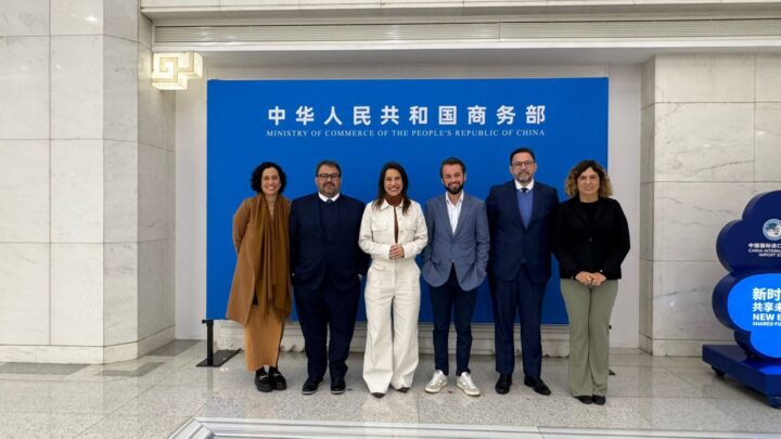 Em agenda intensa em Pequim, governadora Raquel Lyra apresenta Pernambuco como destino de investimentos da China no Brasil