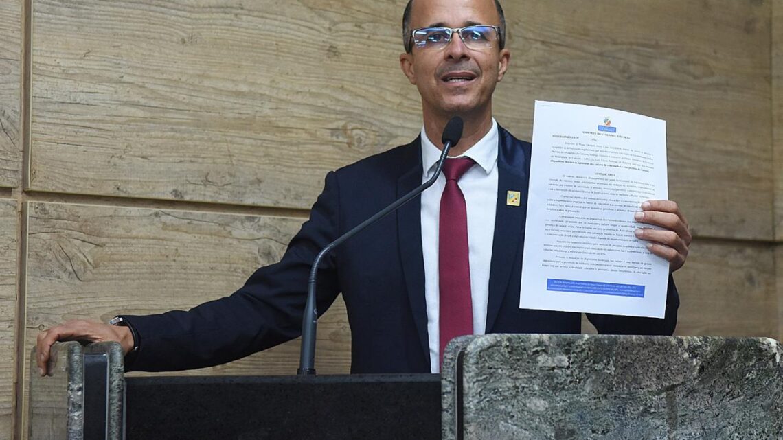 Vereador João Neto pede instalação de dispositivos eletrônicos luminosos nos radares de velocidade nas vias públicas de Caruaru