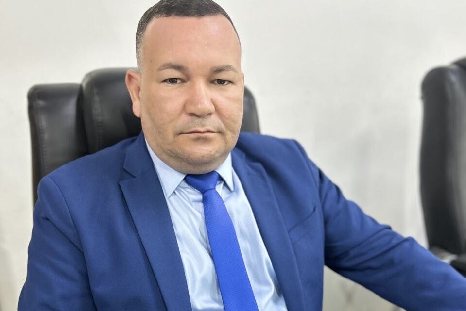 Vereador Cabo Cardoso é atendido, e a partir de hoje haverá um período de 30 dias, após mudanças no trânsito, para que os agentes possam educar e orientar sem multar as pessoas no local da mudança de trânsito