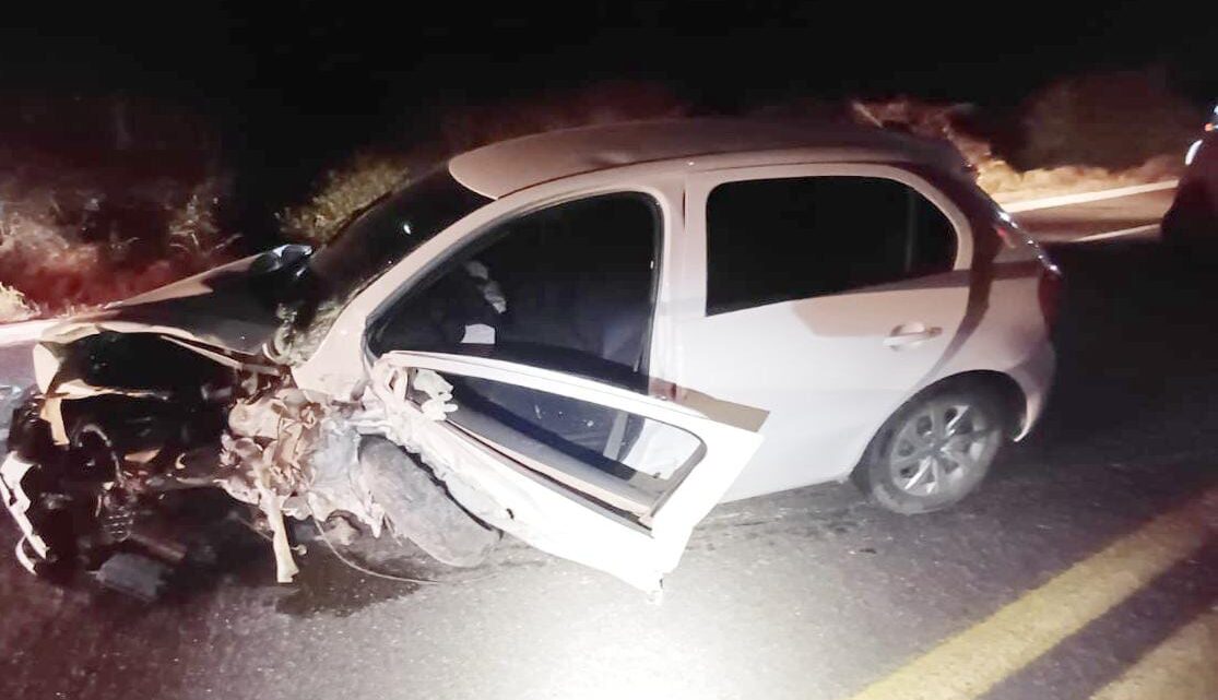 Sete feridos, após colisão frontal entre dois carros na BR 232