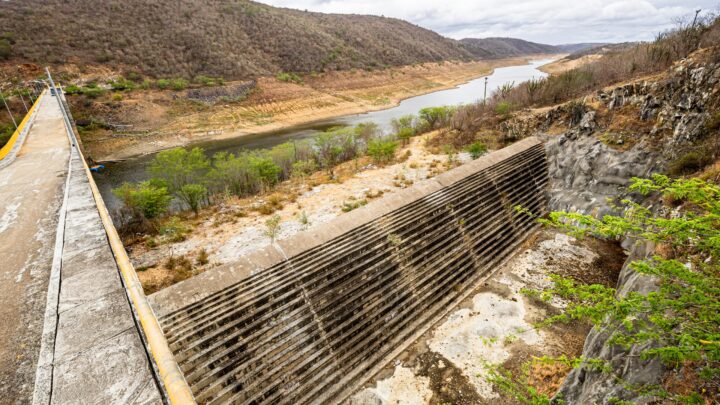 Compesa faz ajustes no abastecimento de quatro cidades, devido ao nível da Barragem de Jucazinho