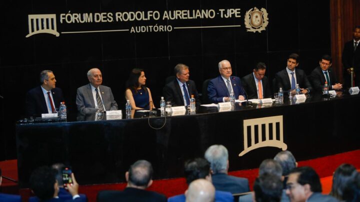 Governadora Raquel Lyra ressalta parceria com o Judiciário no enfrentamento à violência durante abertura do Mês Nacional do Júri 2025