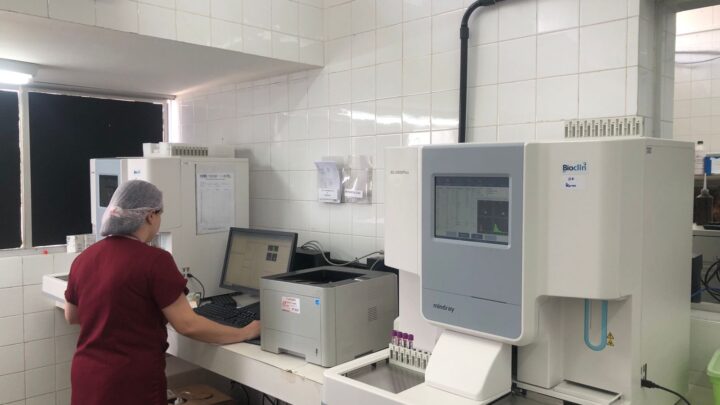 Hospital Regional do Agreste amplia capacidade de exames laboratoriais com novos aparelhos de hematologia