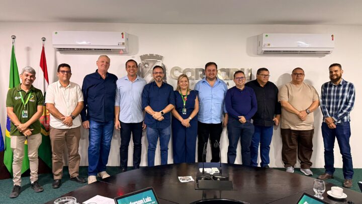 Prefeitura de Caruaru reúne representantes de entidades do comércio para apresentar melhorias no trânsito