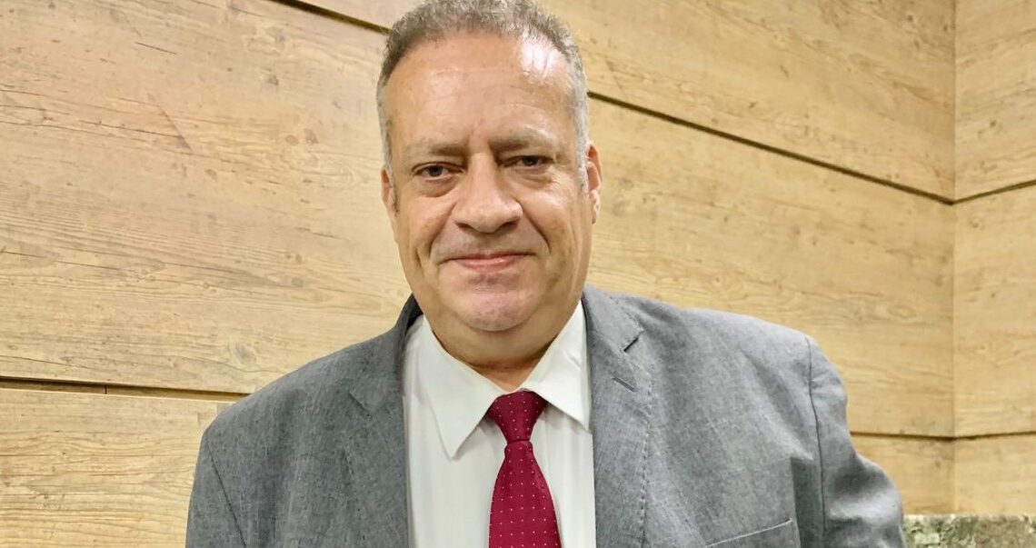 Jorge Quintino solicita melhorias em portal já existente para ampliar a transparência e facilitar o entendimento sobre o uso das multas de trânsito em Caruaru