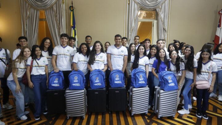 Ganhe o Mundo: Governo de Pernambuco envia 119 estudantes da rede estadual para intercâmbio no Canadá