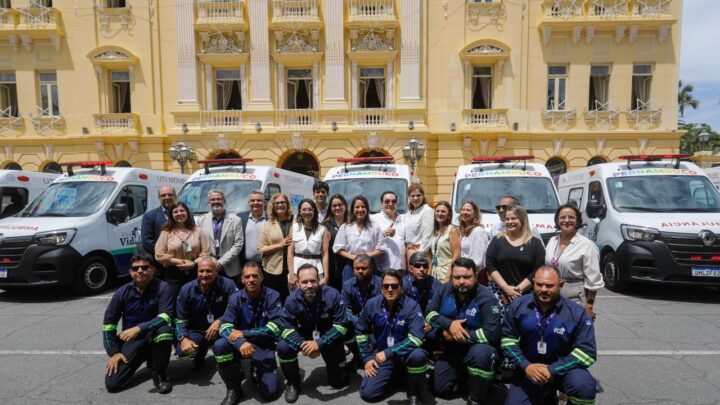Governadora Raquel Lyra entrega 10 novas ambulâncias com suporte de UTI móvel para renovar frota de hospitais da Rede Estadual
