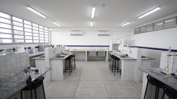 Investe Escola: Governo do Estado repassa R$ 200 milhões para unidades escolares em 2025