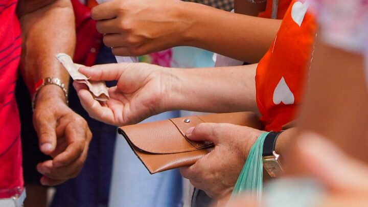 Feira da Moda de Caruaru supera expectativas e tem movimentação crescente neste fim de ano