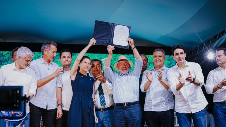 “Água deve ser sinônimo de benção”, destacou a governadora Raquel Lyra ao lado do presidente Lula na inauguração da Barragem Panelas II, após mais de 10 anos de espera