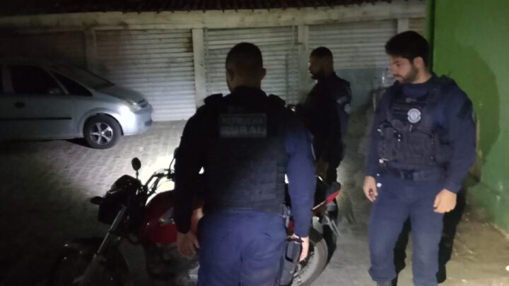 Guarda Municipal recupera motocicleta com restrição de roubo no Mercado de Farinha