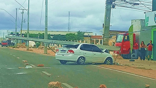 Neoenergia registra 10 colisões de veículos contra postes, por dia