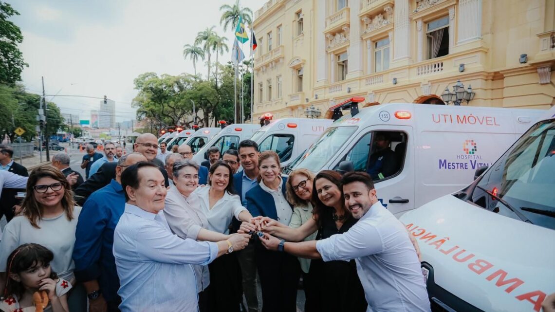 Governadora Raquel Lyra entrega nove novas ambulâncias de UTI Móvel e completa conjunto de 40 unidades deste tipo