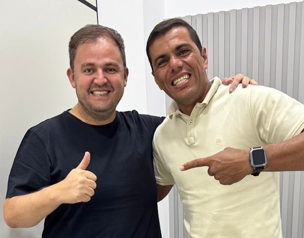 Anderson Luiz recebe apoio do vereador Manoel dos Fogos de Sairé e amplia base para 2026