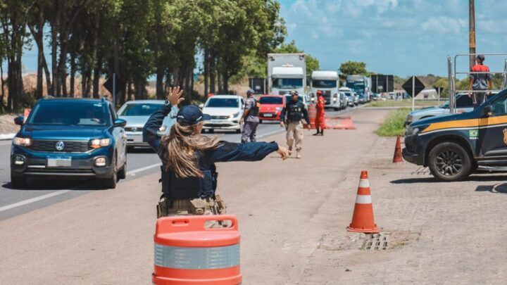 PRF realiza Operação Carnaval em Pernambuco para coibir comportamentos imprudentes