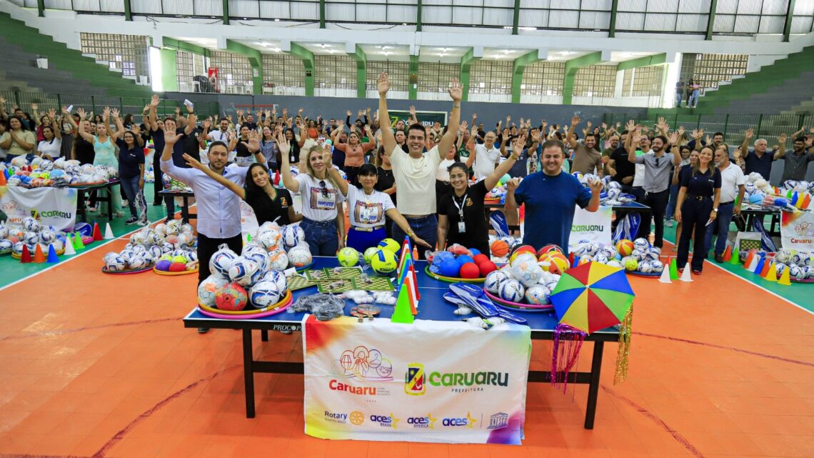 Rodrigo Pinheiro enaltece o esporte e honra título de Cidade Americana do Esporte com entrega de materiais e novas obras