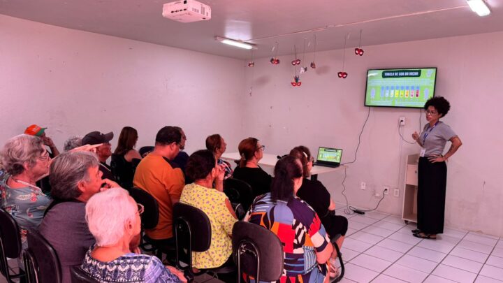 HSE dá dicas de como brincar o Carnaval hidratado