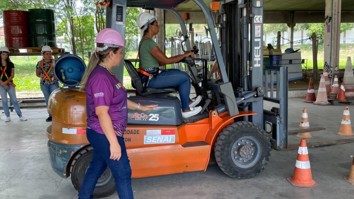 Mês da Mulher: SENAI Caruaru oferece 260 bolsas gratuitas para cursos exclusivos