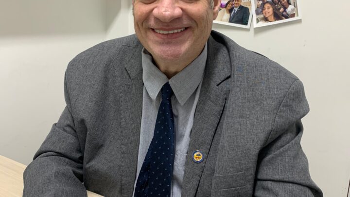 Jorge Quintino propõe programa municipal de apoio e autonomia para mães solo em Caruaru