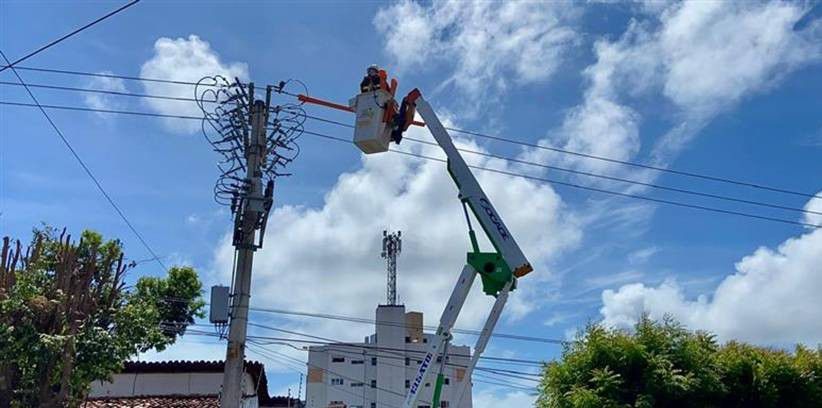 Neoenergia Pernambuco intensifica ações de manutenção e melhorias em Caruaru