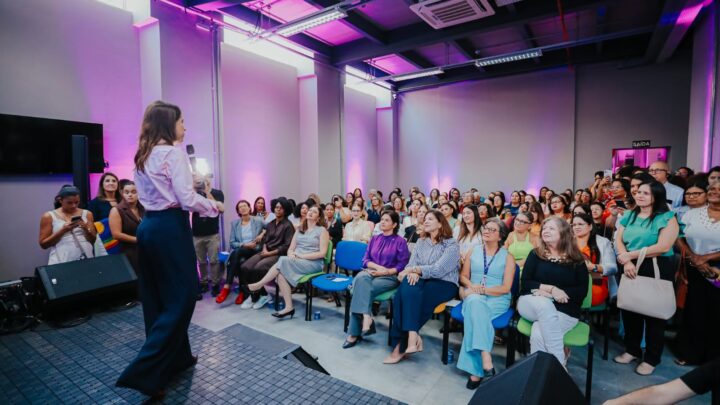 No Recife, governadora Raquel Lyra comanda aula inaugural do Curso de Qualificação em Políticas Públicas para as Mulheres