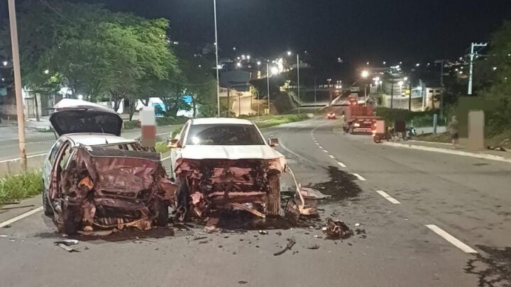 Casal morre, após colisão frontal na BR 232