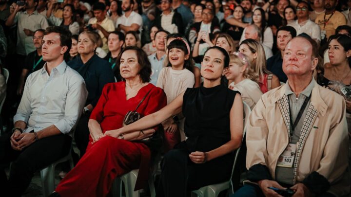Na 57ª edição da Paixão de Cristo de Nova Jerusalém, governadora Raquel Lyra ressalta tradição turística e cultural do espetáculo