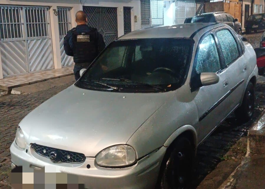 Guarda Municipal de Caruaru recupera veículo com restrição e reforça presença nas ruas