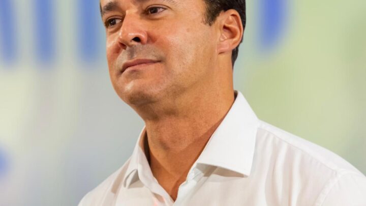 Anderson Ferreira sobe o tom em Caruaru: direita vai eleger senador em Pernambuco