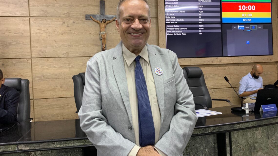 Jorge Quintino propõe internet gratuita para alunos da rede pública de Caruaru