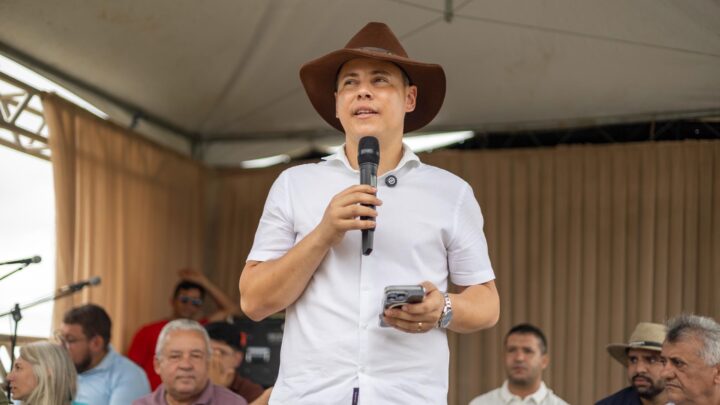 Prefeito Sérgio Colin inaugura Feira de Gado e anuncia isenção para comerciantes em Toritama