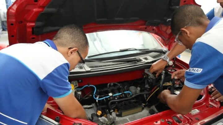 SENAI-PE abre 310 vagas gratuitas para cursos técnicos em oito escolas do estado