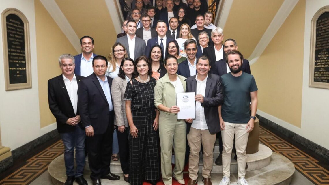 Em defesa do Polo de Confecções, comitiva de Toritama liderada por Sérgio Colin e Edilson Tavares se reúne com Raquel Lyra no Recife