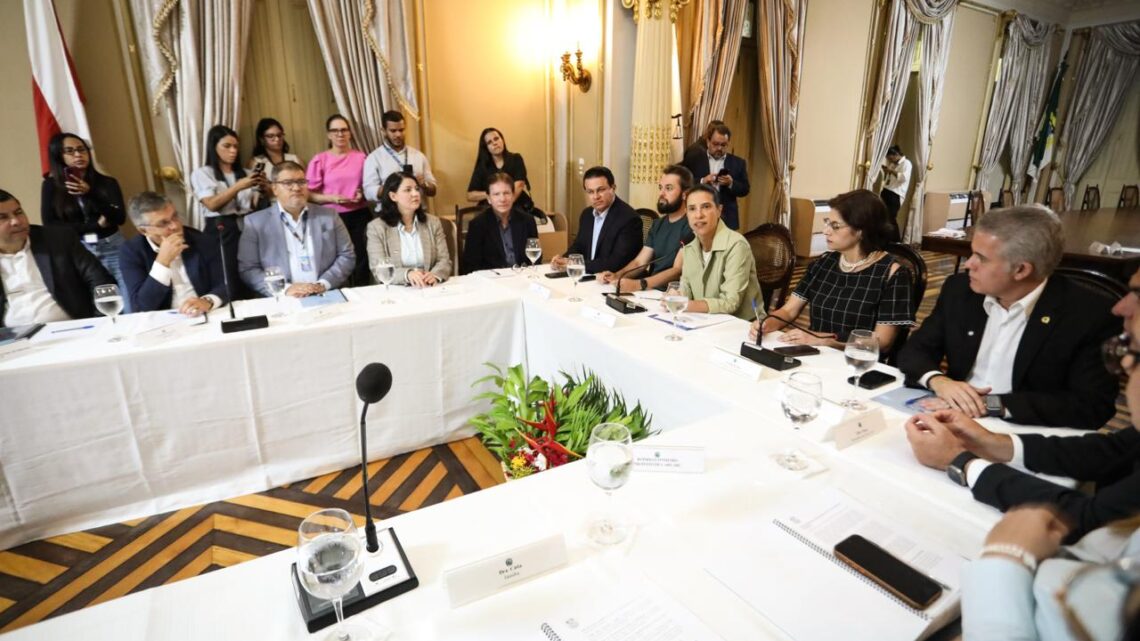 Governadora Raquel Lyra se reúne com representantes do Polo de Confecções e anuncia criação de grupo de trabalho em conjunto com o setor
