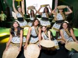 Grupo de dança da Apae Caruaru se apresenta no palco principal na abertura do São João de Caruaru