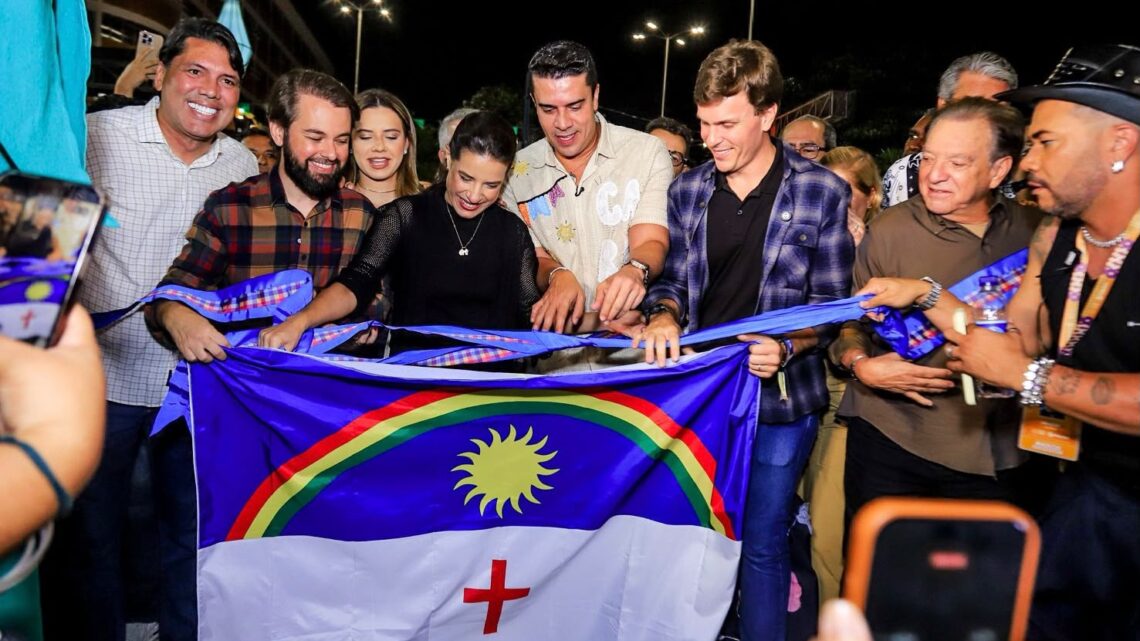 Rodrigo Pinheiro celebra abertura do São João de Caruaru ao lado da governadora Raquel Lyra e aliados