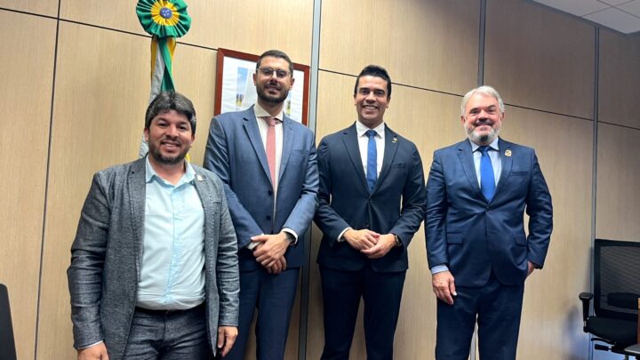 Fagner dos Animais participa de reunião em Brasília para fortalecer ações em Caruaru