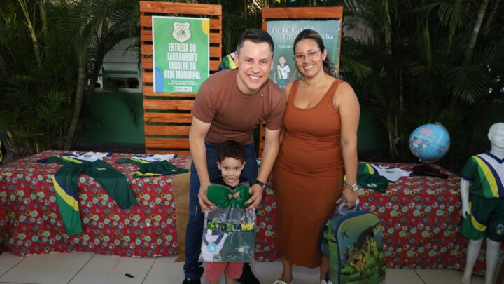 Prefeito Sérgio Colin inicia maratona para entregar fardamentos escolares em clima de Copa do Mundo em Toritama