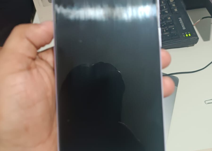 Guarda Municipal de Caruaru apreende celular com restrição de roubo durante abordagem a adolescente