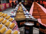 Comidas Gigantes movimentam noite de sábado em bairros caruaruenses