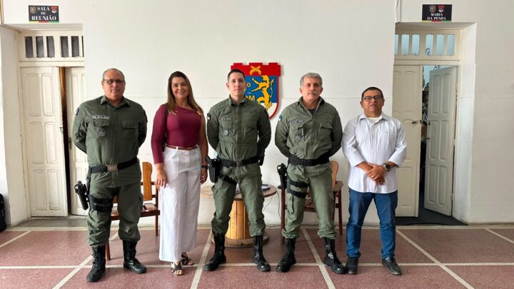 Escolegis realiza visita institucional à 1ª Companhia da Polícia Militar e fortalece parceria em prol da segurança na Câmara  de Caruaru